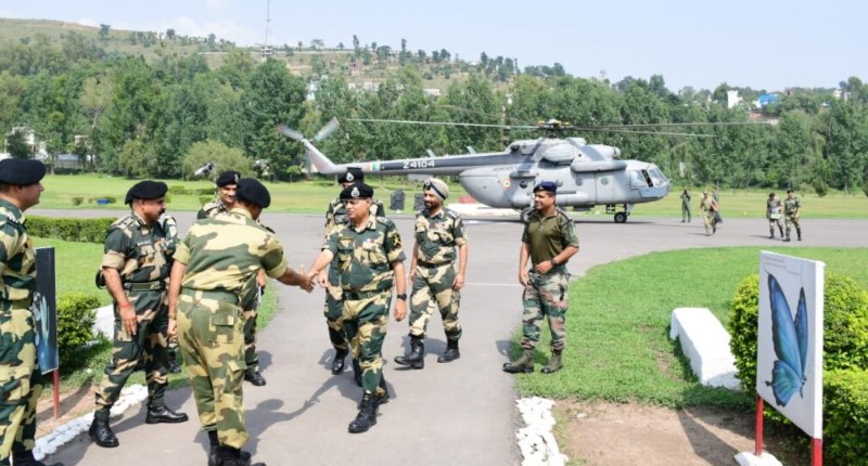 ADG BSF visits forward areas of Poonch, Rajouri sectors